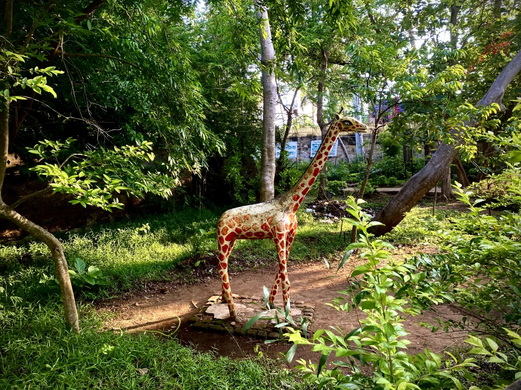 giraffe-on-udayagiri-fort