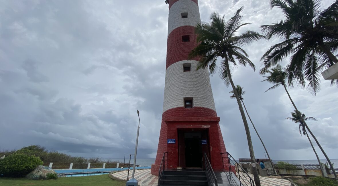 vizhinjam-lighthouse-building